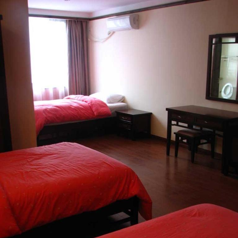 Bajie Youth Hostel Zhangjiajie Extérieur photo