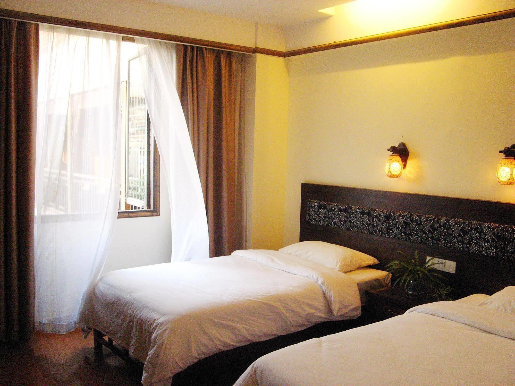 Bajie Youth Hostel Zhangjiajie Extérieur photo